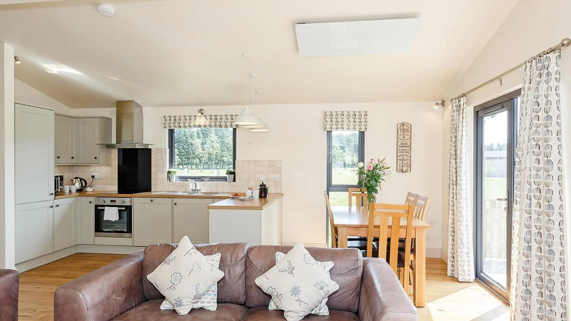 מלון מסהאם Cedar Retreats בריטניה