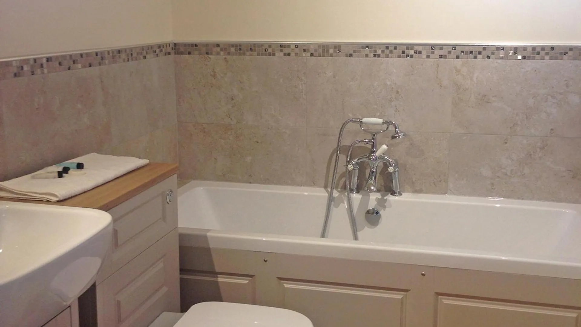 فندق Cedar Retreats ماشام